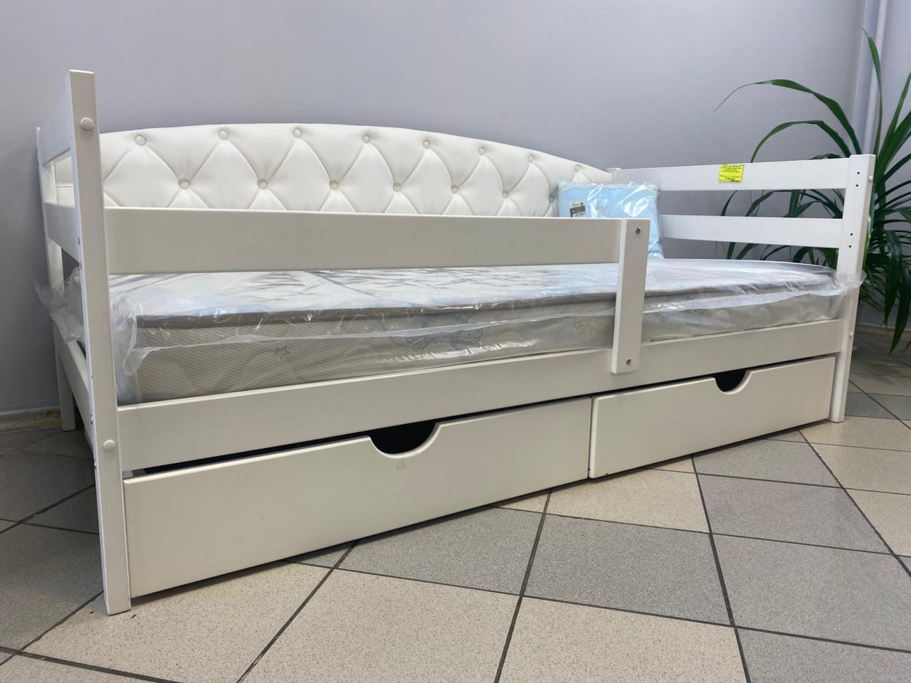 Кровать -софа Массив 010 180х90см  РАСПРОДАЖА Кровать -софа Массив 010 180х90см  РАСПРОДАЖА