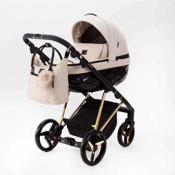 Коляска Adamex Quantum Special Edition 2в1 (Q-TK767/Светло-бежевый/черное рельефное дно/рама золото)